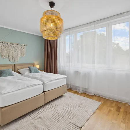 Traumwohnung Mit Balkon Lägenhet Geesthacht