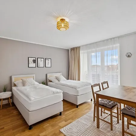 Lägenhet Traumwohnung Mit Balkon *