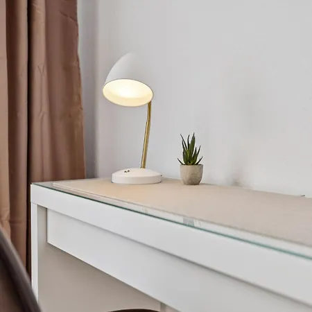 公寓 Traumwohnung Mit Balkon *